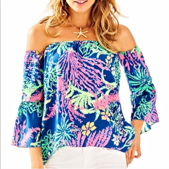 Lilly Pulitzer Tops - Lilly Pulitzer Silk  Sanilla Top